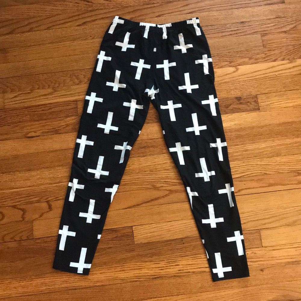 Cross print punk leggings one size 25.5” inseam